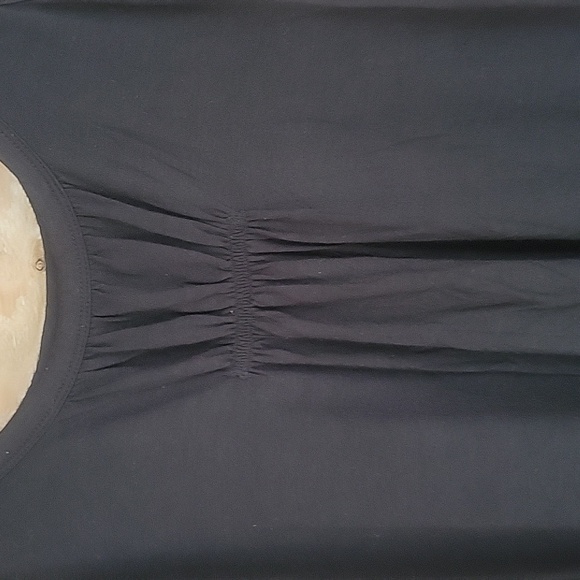 Banana Republic Blacm Swing Tank - Picture 2 of 4